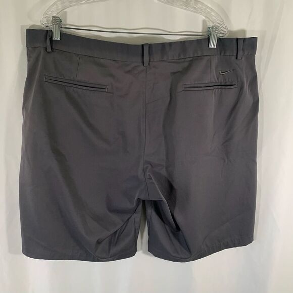 Nike Golf Shorts Men's 42 Grey Flat Front Chino Pockets Embroidered Logo - Picture 6 of 8
